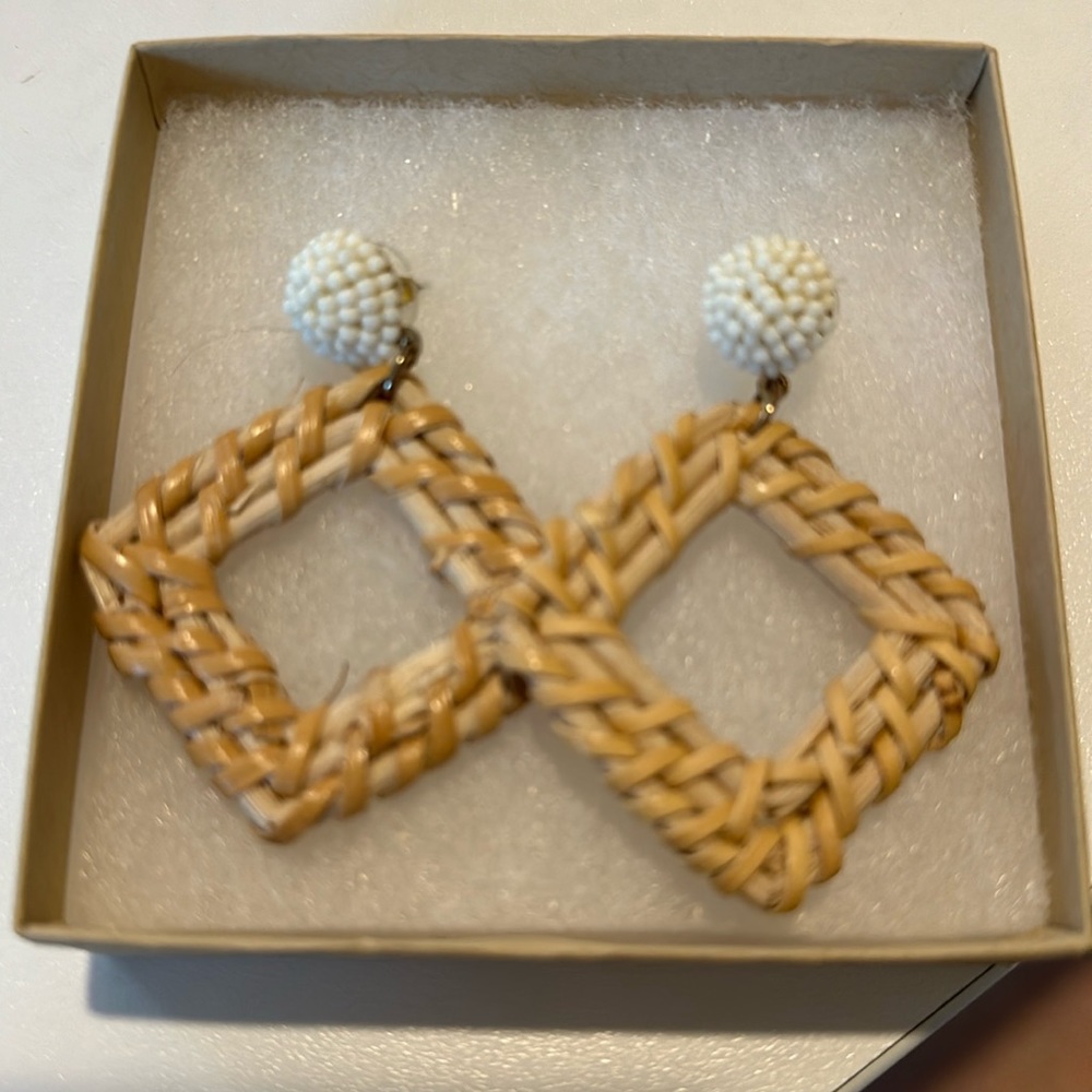 New raffia earrings - lightweight